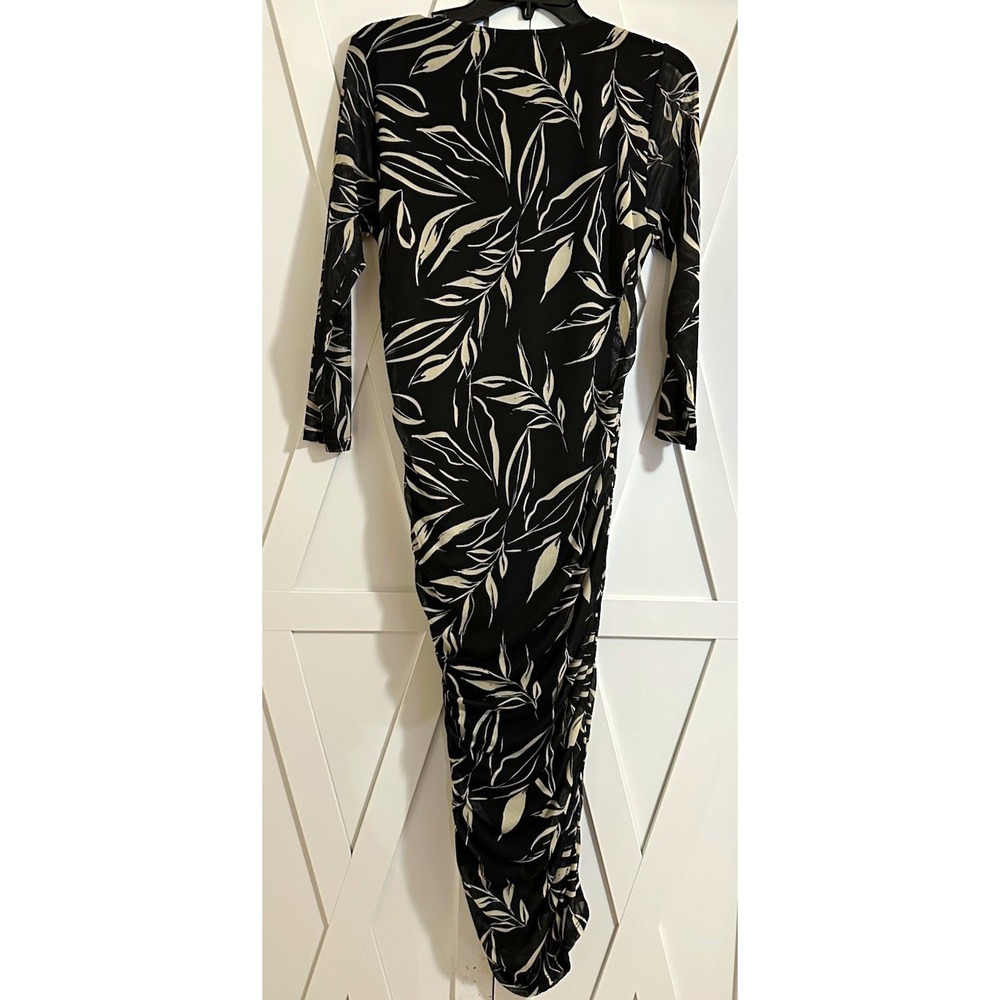 CUPIO blush Women's Black/Ivory Floral Mesh V-Neck Long Sleeve Long Pencil L